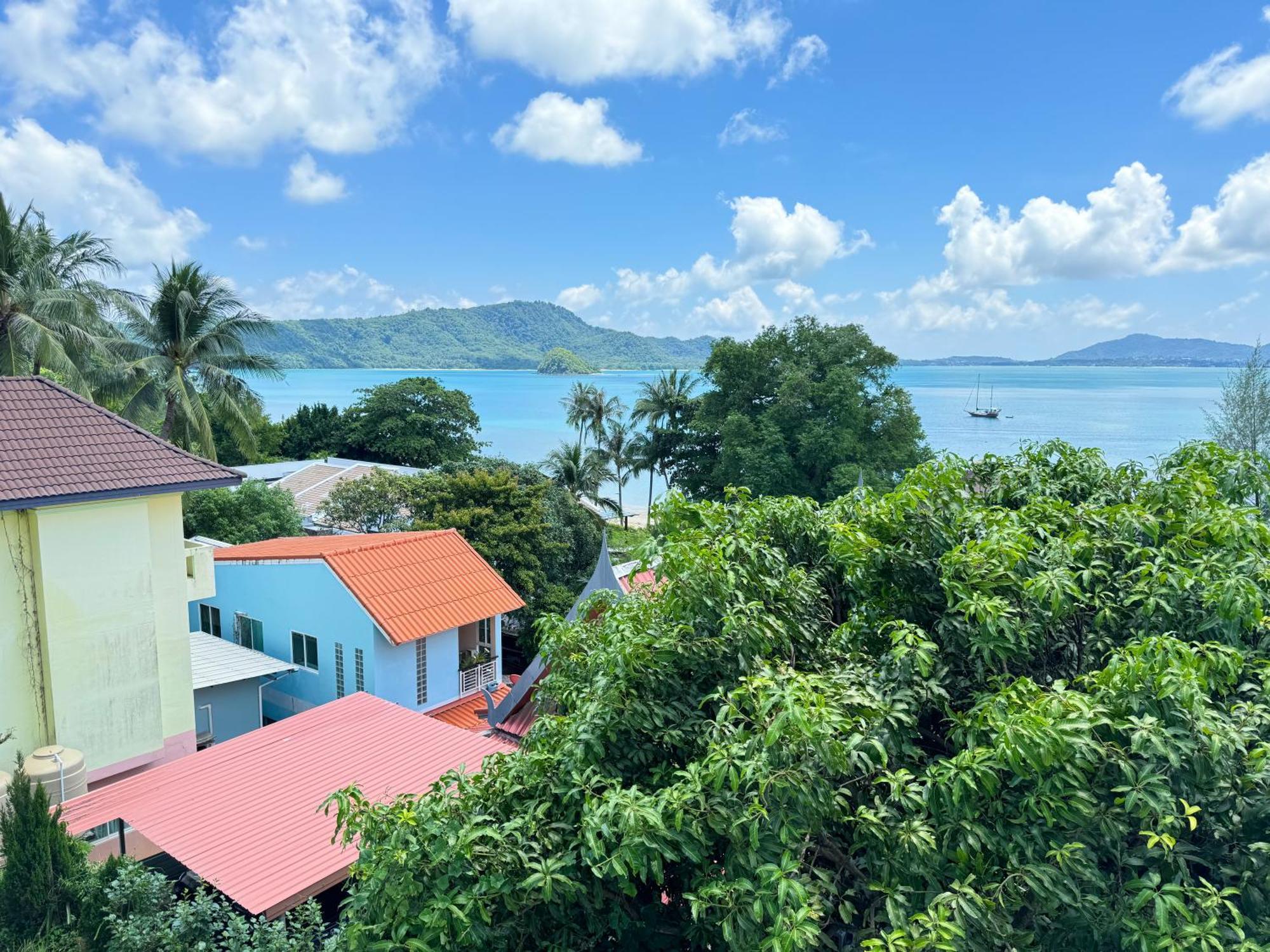 Phuket Sea Dreamer Beachfront Apartments מראה חיצוני תמונה